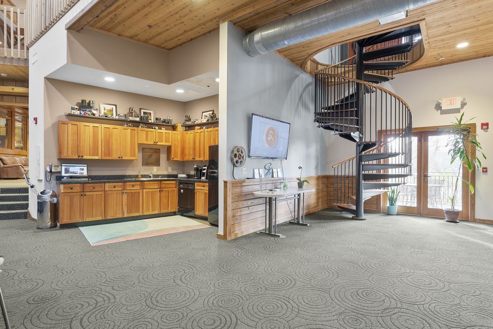 Horizons Drive Office: 4000 Horizons Dr, Columbus, OH 43220